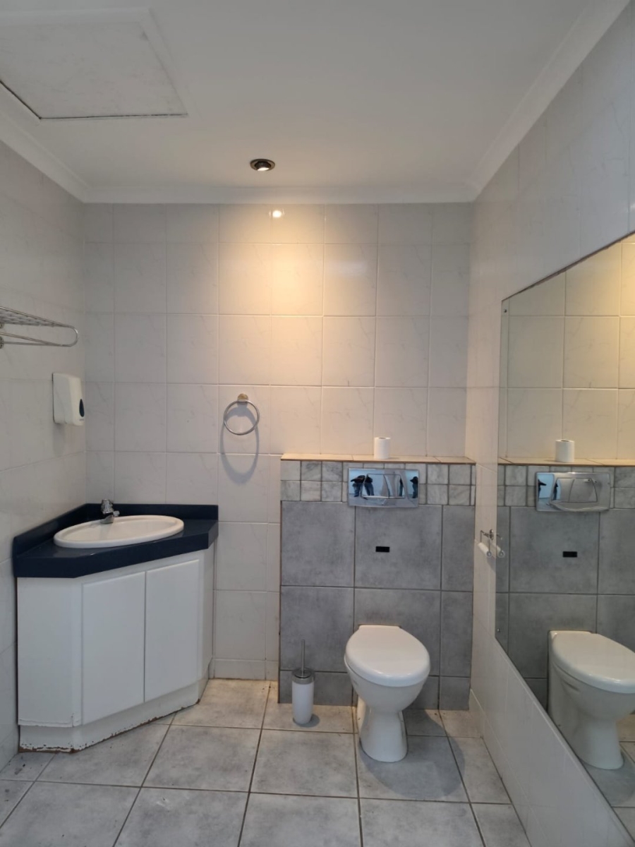 To Let 1 Bedroom Property for Rent in Plattekloof 3 Western Cape